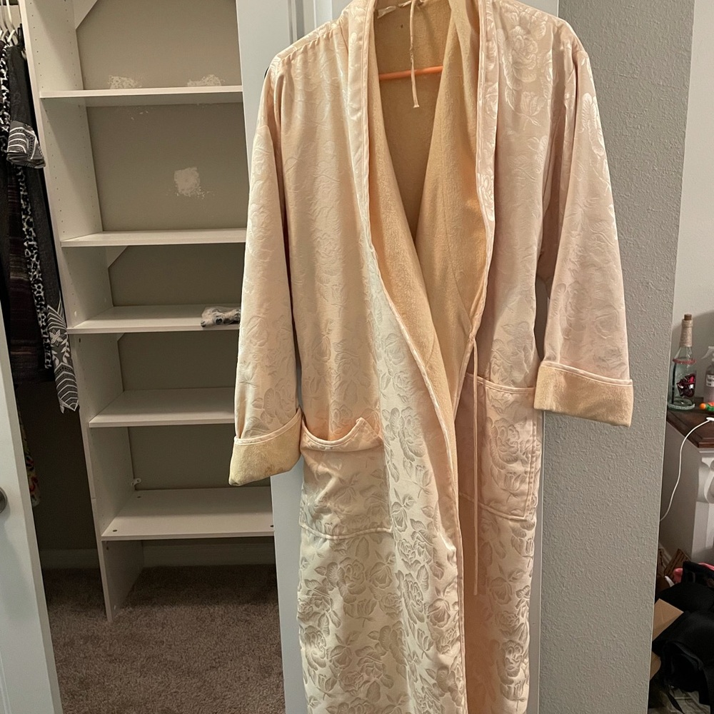 Victoria Secret bath robe.